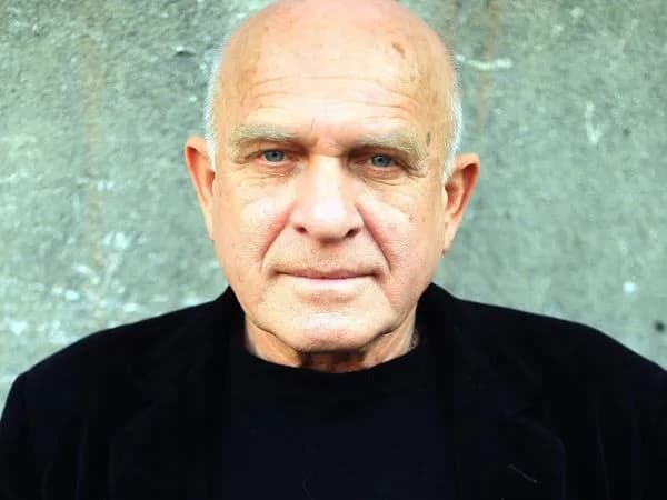 Henryk Talar – Fascynująca kariera aktora, który zachwyca widzów