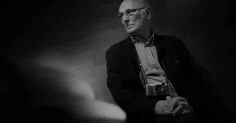 Reżyser filmu Nakarmić kruki: Carlos Saura i jego niezwykłe dzieło