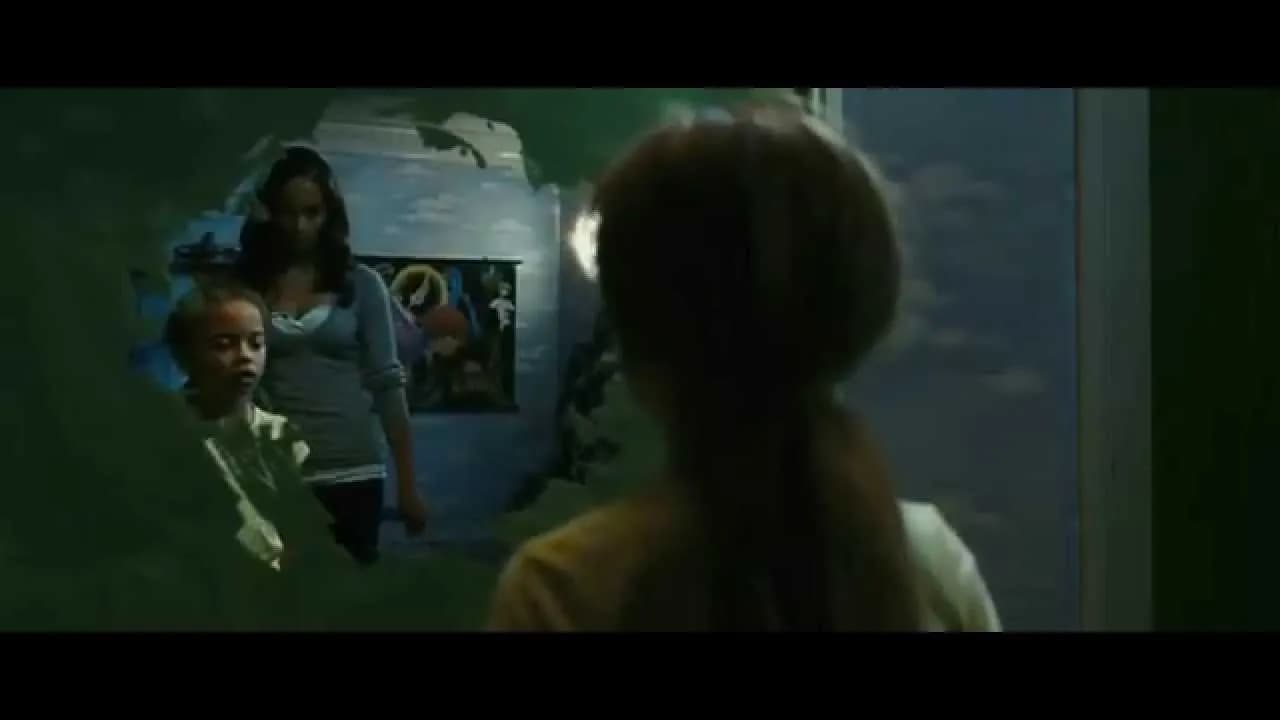 Lustro horror: mroczne filmy, które przerażą każdego miłośnika grozy
