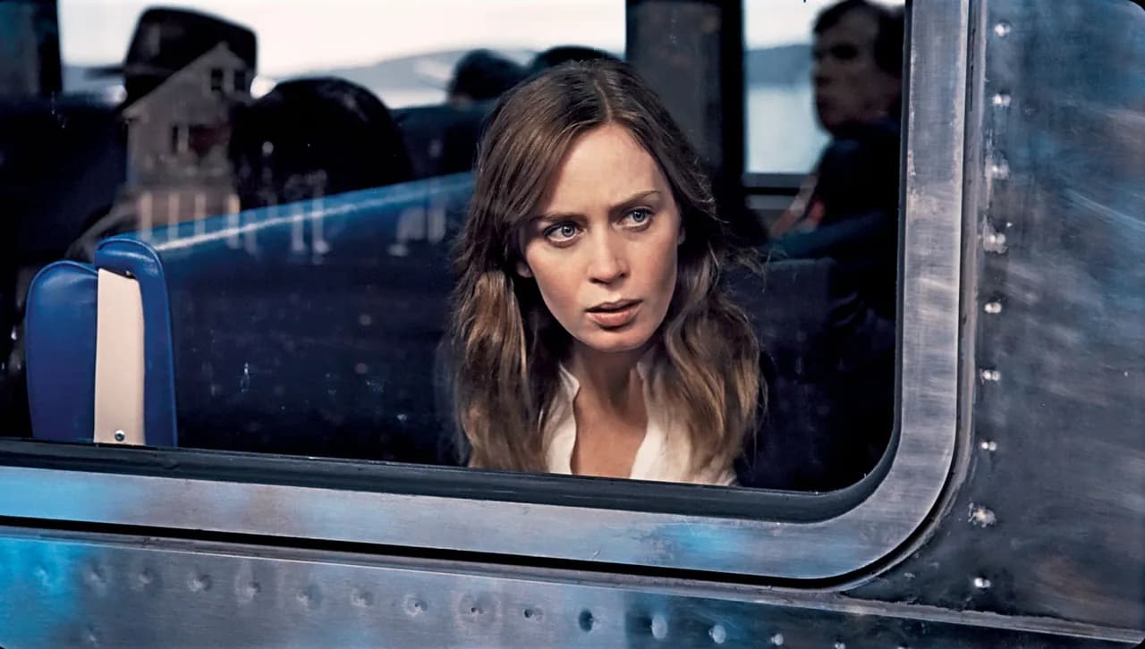 Dziewczyna z pociągu: Kto kryje się za tajemniczą obsadą filmu?