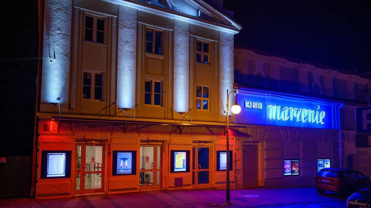 Kino Cinema Tarnów - Repertuar, Filmy, Galeria